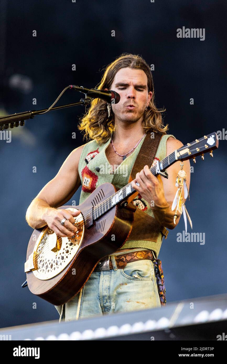 Kaleo band hi-res stock photography and images - Alamy