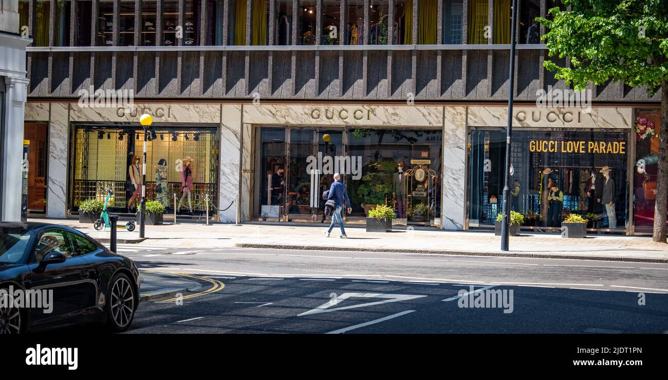 Gucci store in london hi-res stock photography and images - Alamy