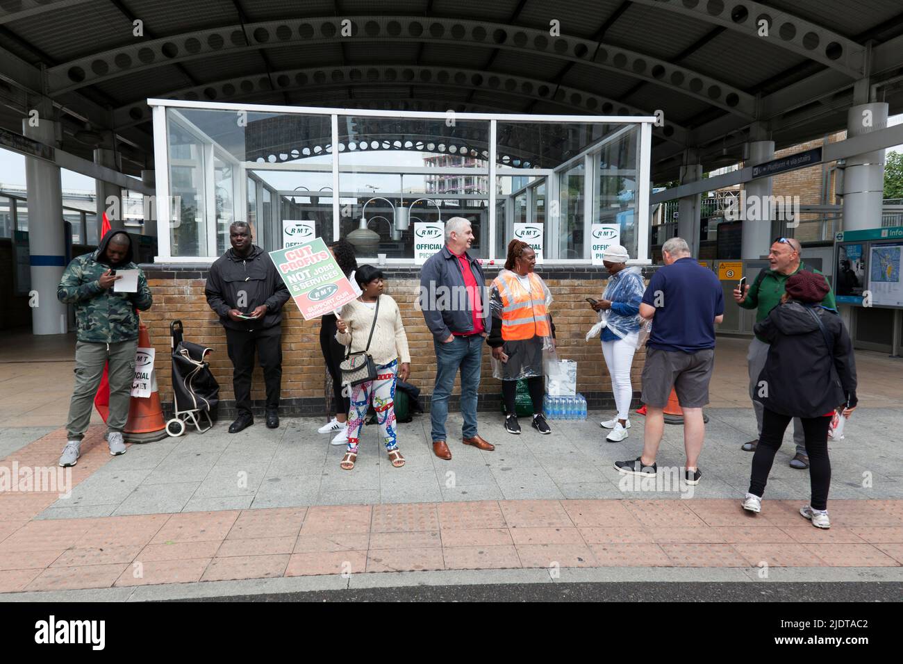 Lewisham, London, UK. 23rd June, 2022. Members of the RMT Union on official picket duty outside Lewisham Station on the second day of the National Railway Strike. Credit: John Gaffen/Alamy Live News Stock Photo