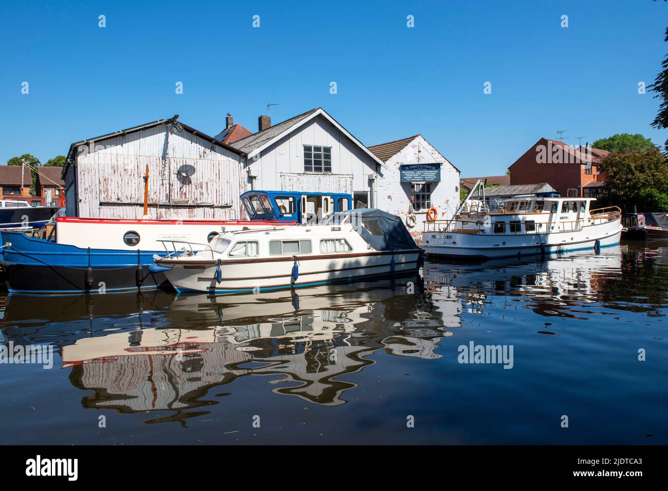 Trevethicks Boat Builders by the Nottingham and Beeston Canal in Lenton