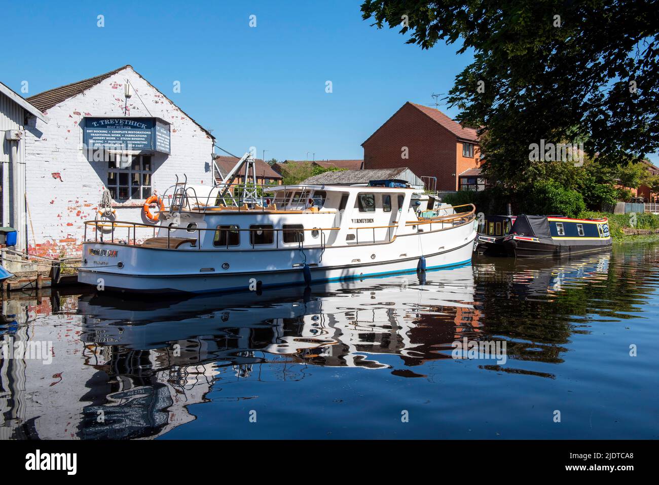 2022 builders day hires stock photography and images Alamy