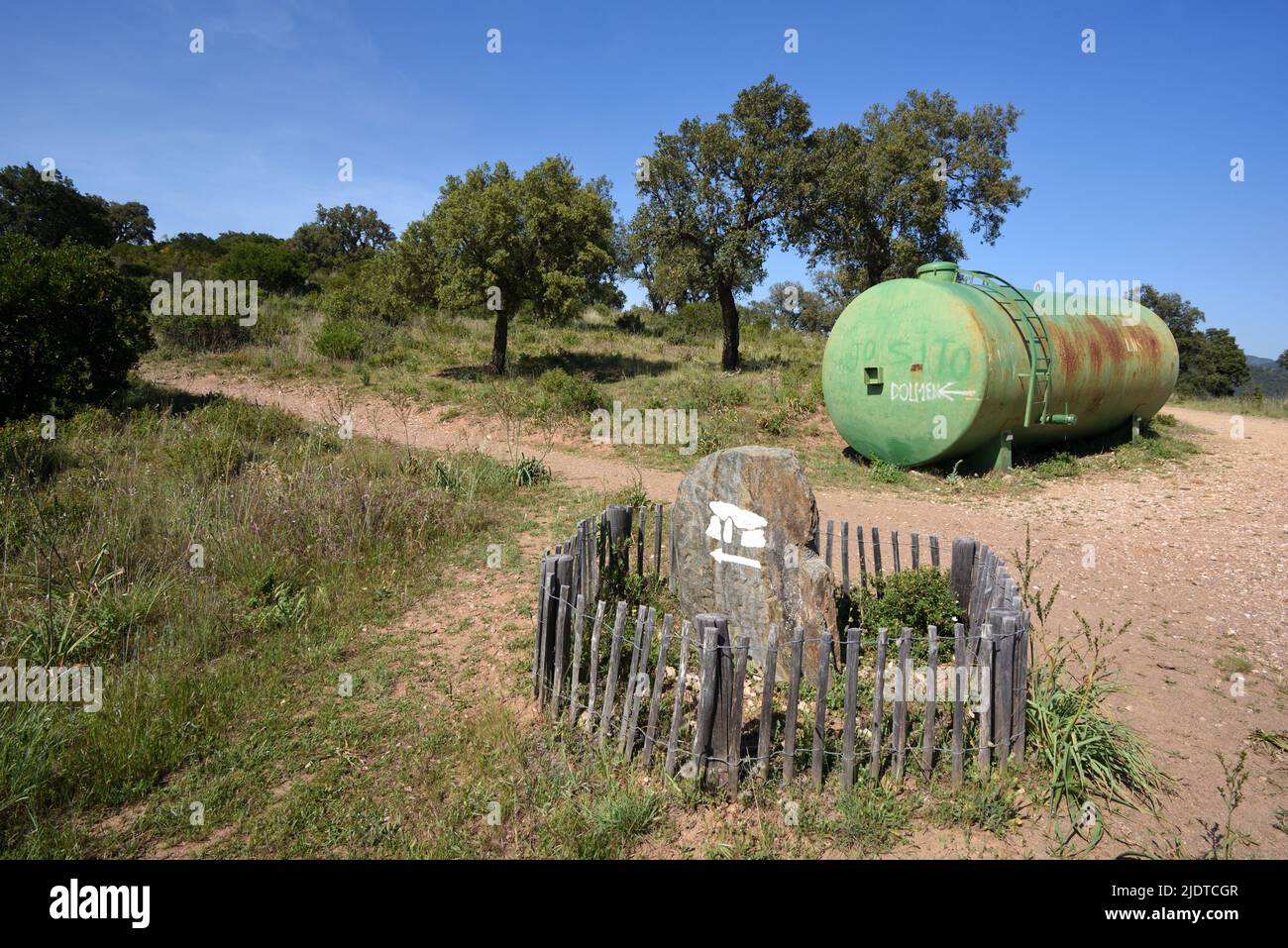 Storage water tank india hi-res stock photography and images - Alamy