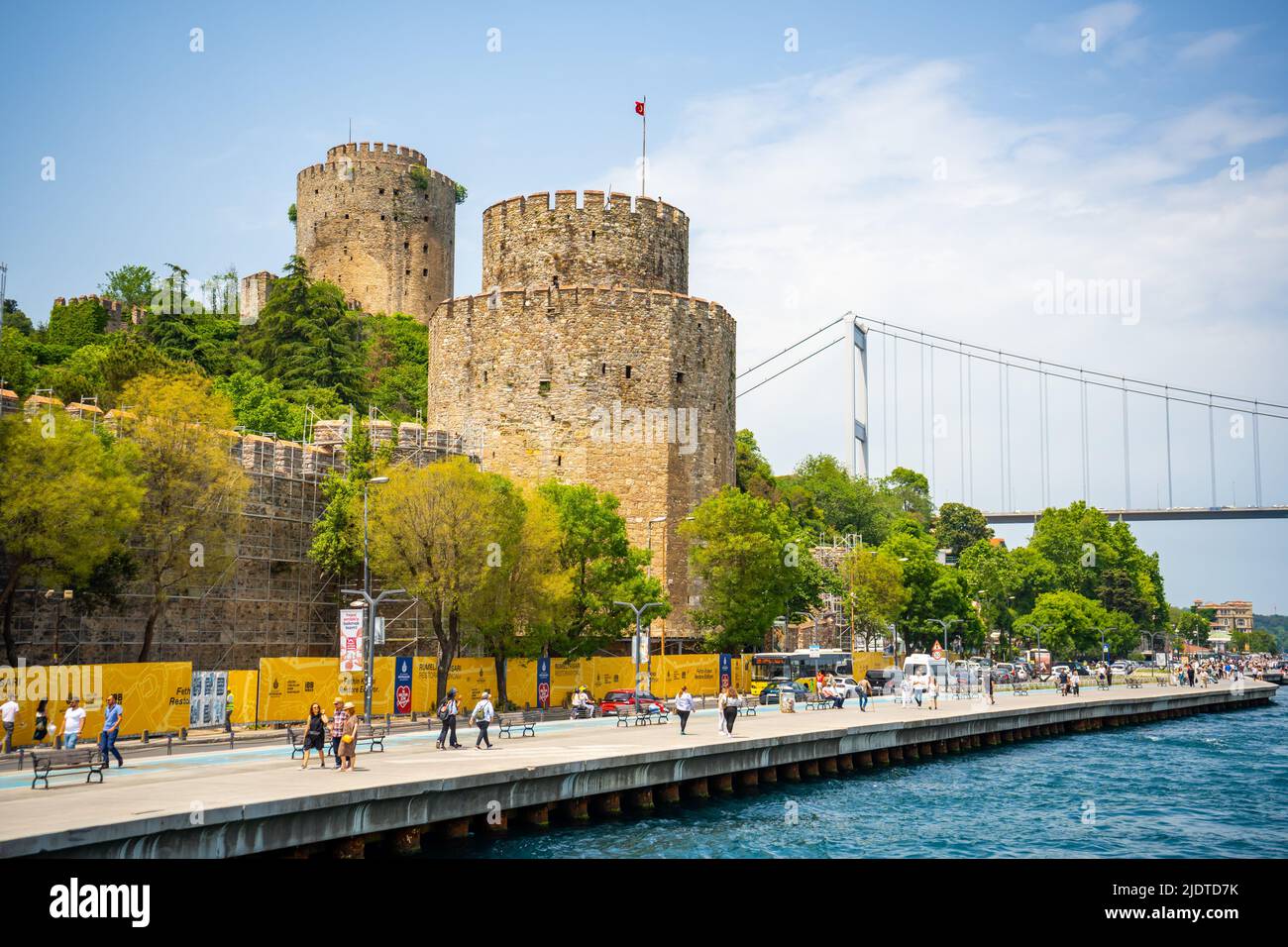 Istanbul, Turkey - May 29, 2022: Rumeli Hisari castle, the Bosphorus and  the Fatih Sultan Mehmet Bridge, Istanbul, Turkey Stock Photo - Alamy