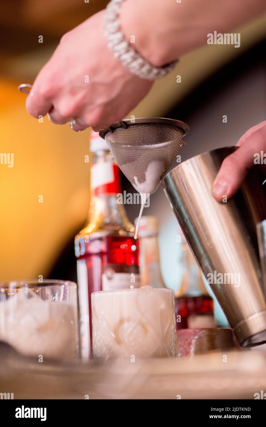 Cocktail, shaker, barman hi-res stock photography and images - Page 27 -  Alamy