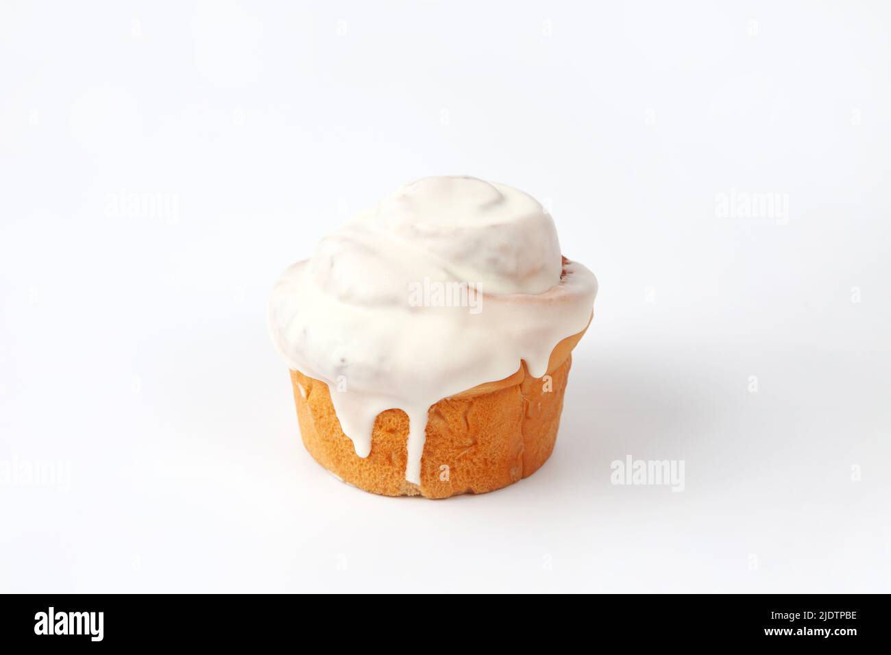 cinnamon roll bread isolated on white background Stock Photo - Alamy