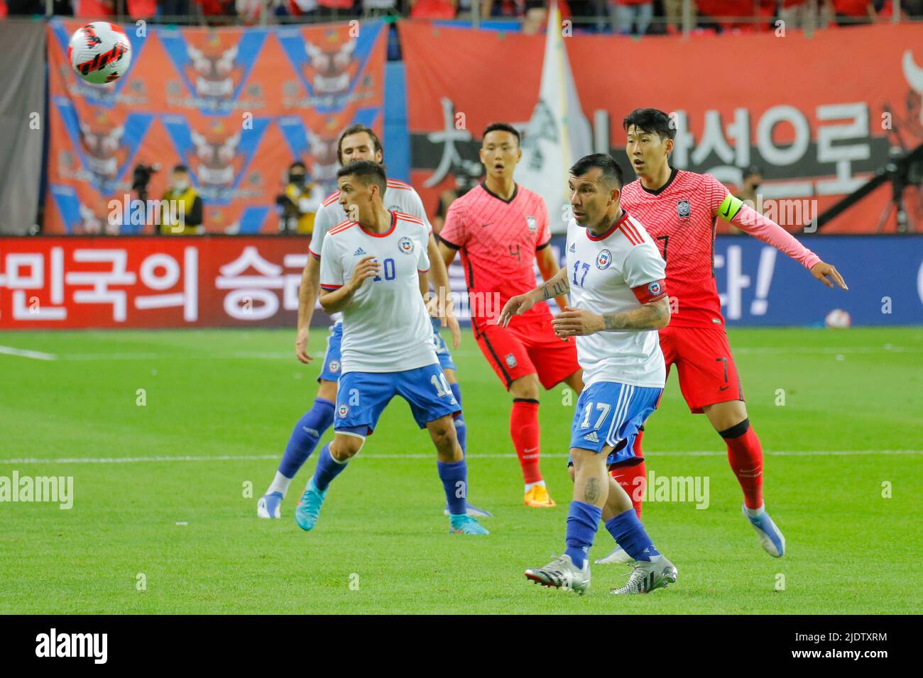 June 6, 2022-Daejeon, South Korea-Son, Heungmin(R) of South Korea and Medel, Gary(Front) of Chile action during an International Friendly match Presented by Hana Bank Korea Republic vs Chile at Daejeon Worldcup Stadium in Daejeon, South Korea. Stock Photo