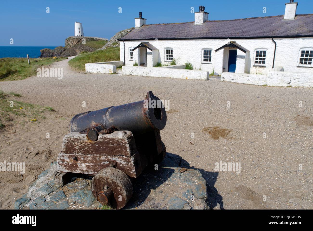 Pilots Cottages, Llanddwyn Island, Newborough, Anglesey Stock Photo Alamy