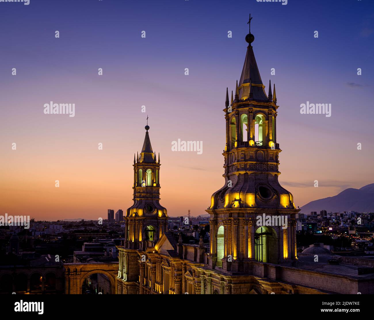 AREQUIPA, PERU - CIRCA SEPTEMBER 2019:  The Basilica Cathedral of Arequipa and Plaza de Armas at dusk. Stock Photo