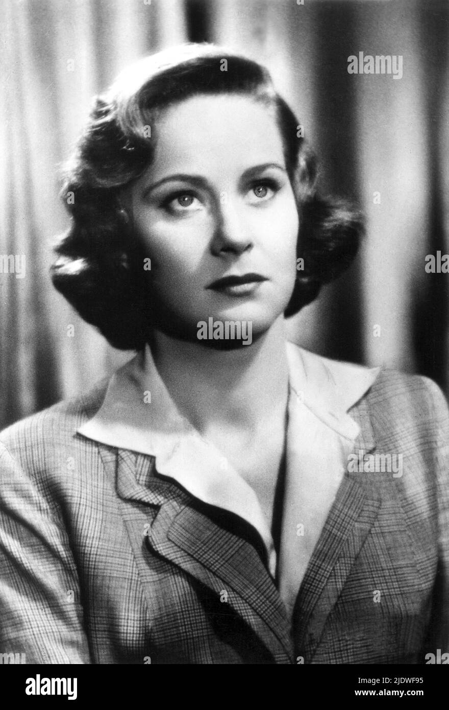 1951 ca., ITALY : The italian movie and theatre actress  ALIDA VALLI ( Alida  Maria Altenburger , born in Pola , Istria , 1921 ) - CINEMA - TEATRO - THEATER - colletto - collar  ----  Archivio GBB Stock Photo