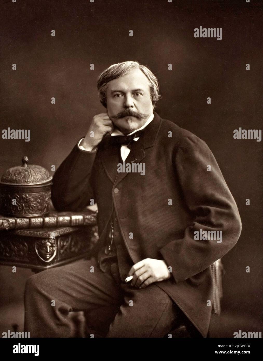Edmond de Goncourt (French writer and critic, 1822-1896) by Nadar -Gaspard Félix Tournachon Stock Photo