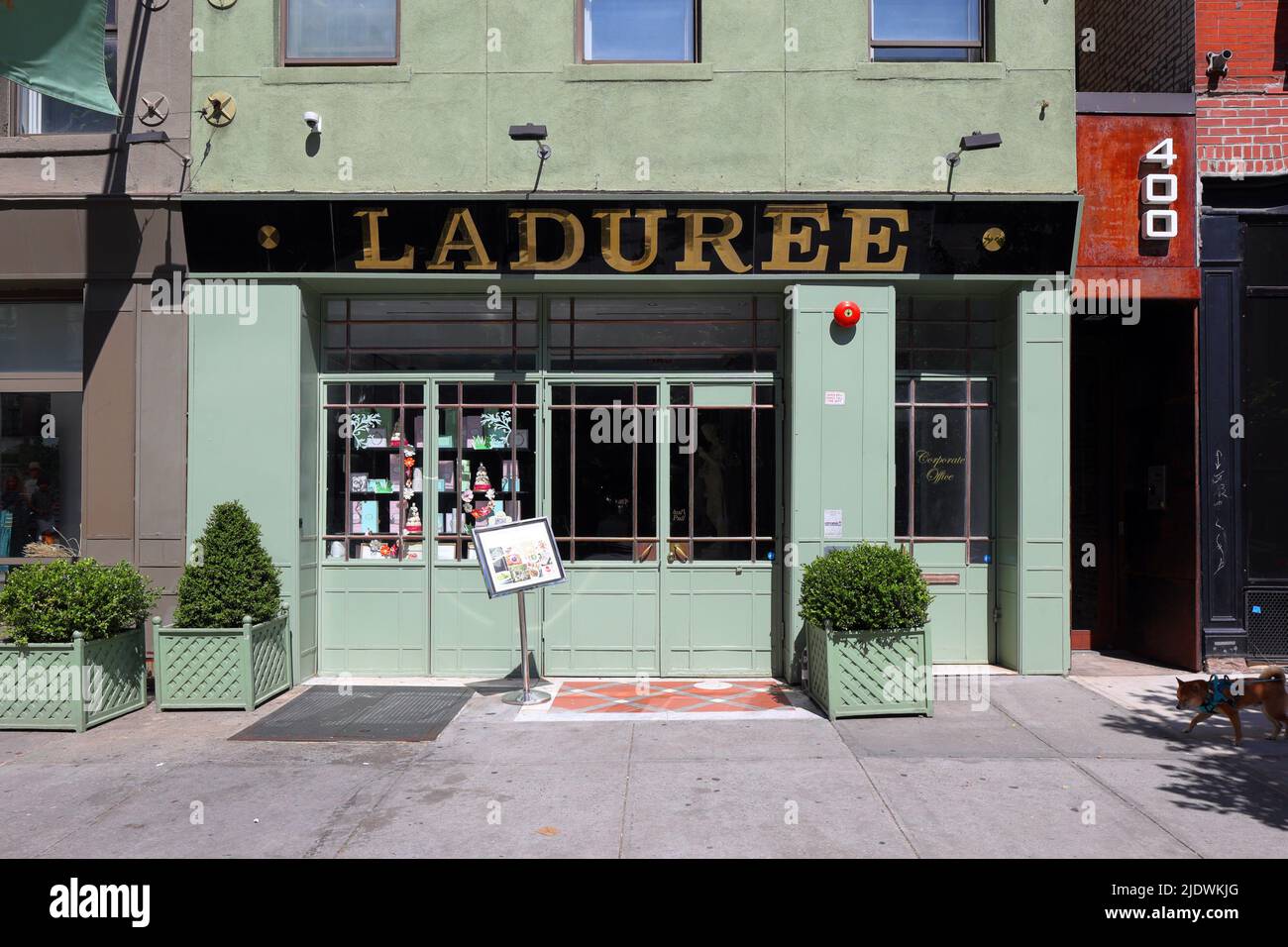 Ladurée, 398 West Broadway, New York, NYC storefront photo of a French patisserie famous for its macarons, and tea room in Manhattan's Tribeca. Stock Photo