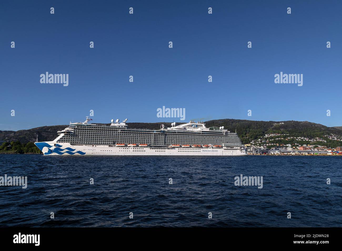 cruise ship bergen norway