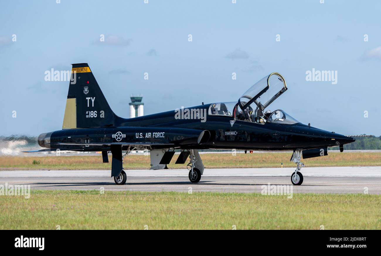 A T-38 Talon assigned to the 2nd Fighter Training Squadron, Tyndall Air Force Base, Florida, taxis down the runway at the Air Dominance Center during Sentry Savannah on May 2, 2022. Sentry Savannah is the Air National Guard’s largest air-to-air, joint aerial combat exercise for fourth and fifth generation fighters designed to train pilots on offensive and defense air missions, and to showcase the Air Force’s combat aircraft readiness (U.S. Air Force photo by Senior Airman Erica Webster) Stock Photo