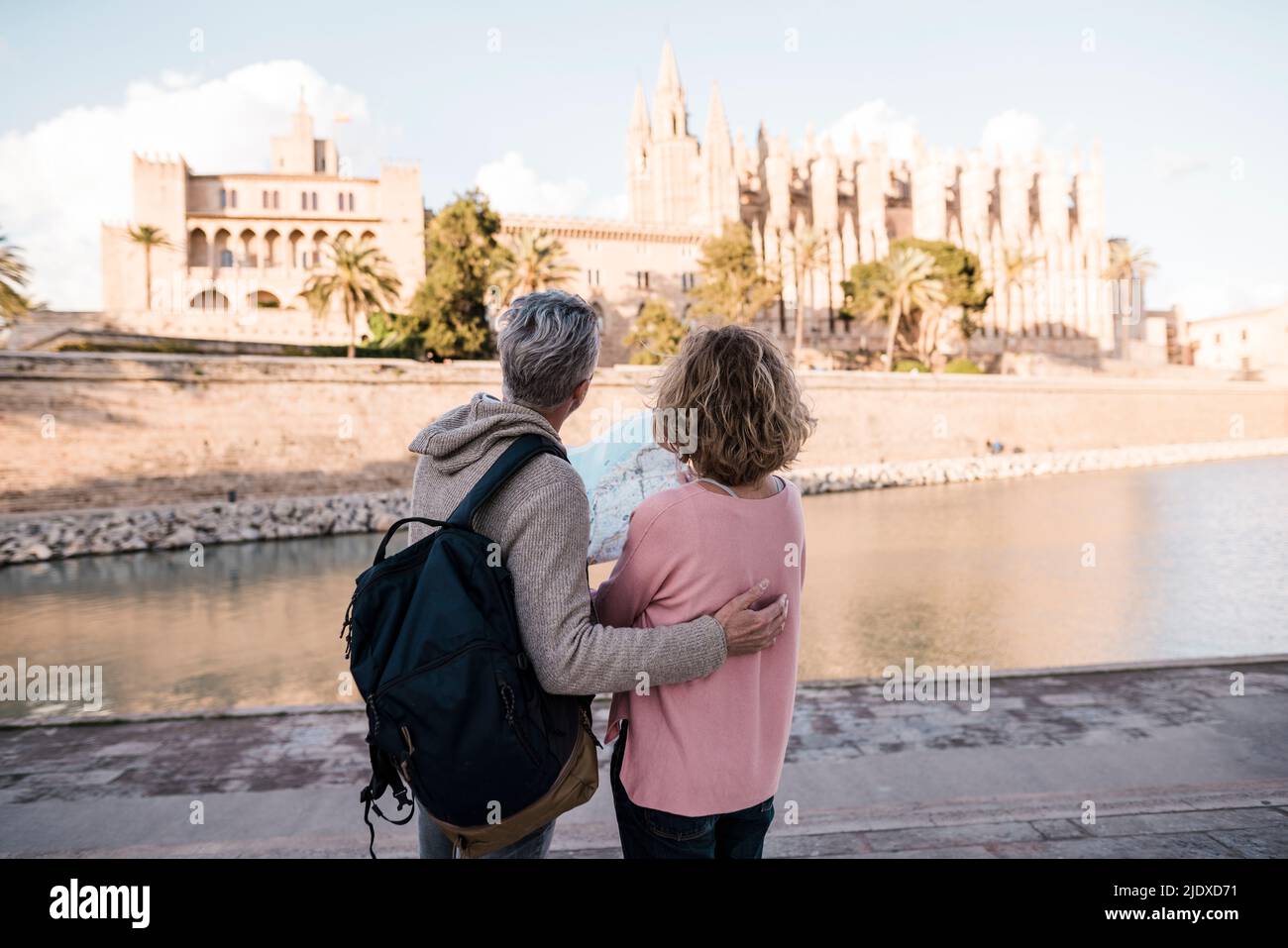 Reading in the sea hi-res stock photography and images - Alamy