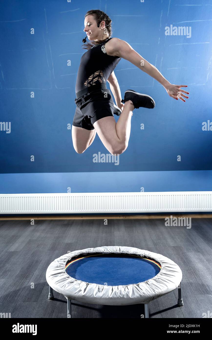 Small trampoline hi-res stock photography and images - Alamy