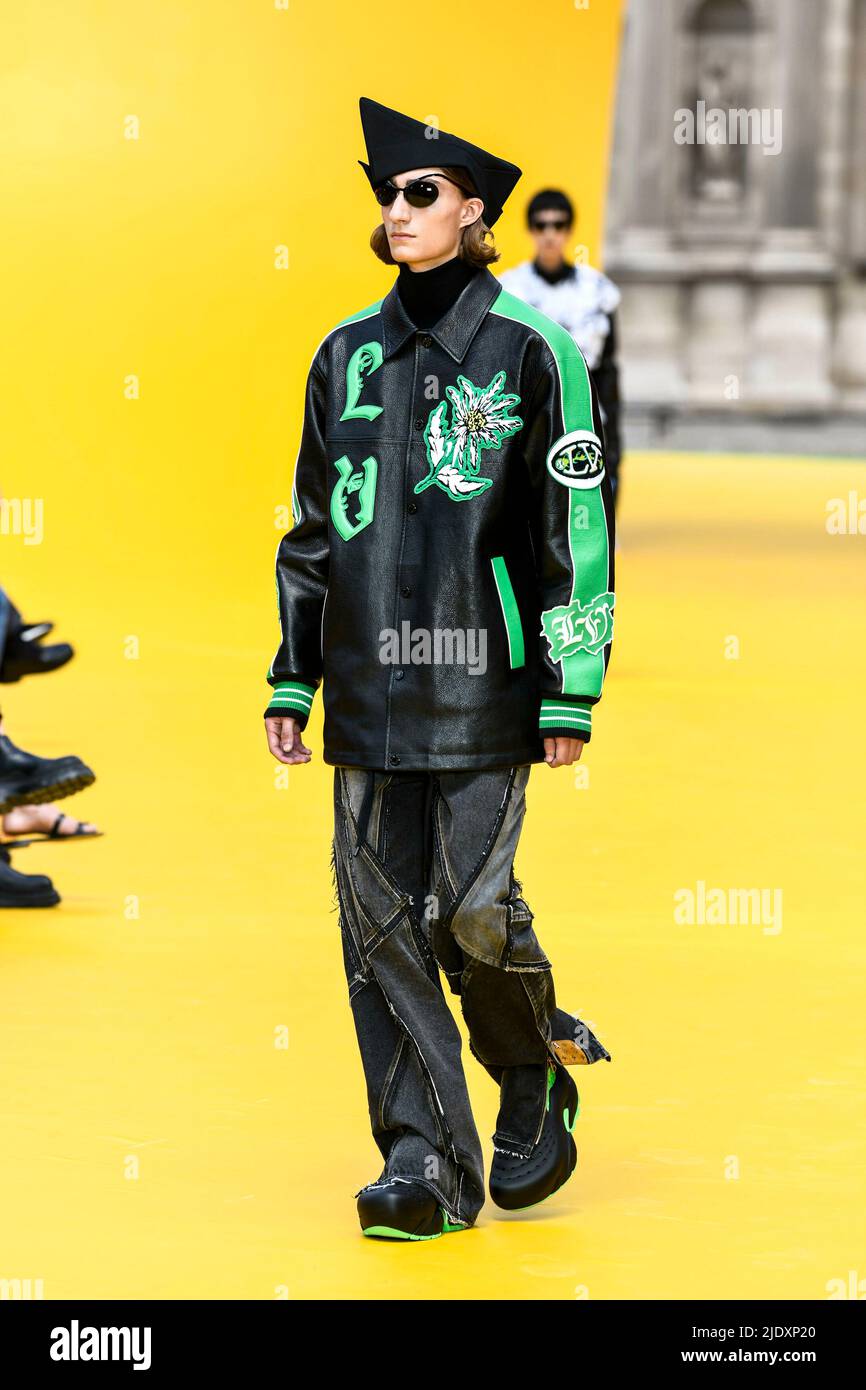 LOUIS VUITTON Mens SS23 runway during Paris Fashion Week Menswear on June  2022 - Paris, France. 23/06/2022 Stock Photo - Alamy