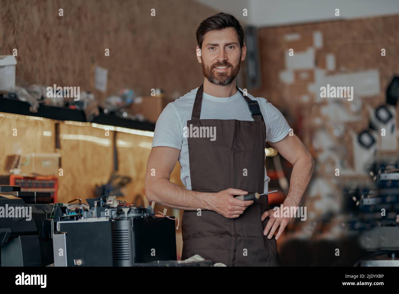 Fix your own machines hi-res stock photography and images - Alamy