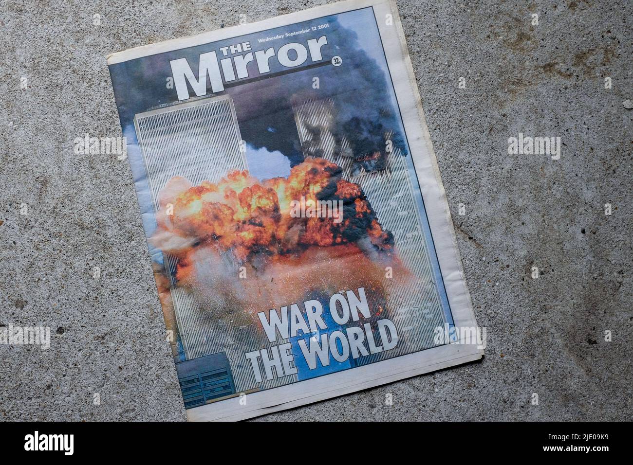 The Daily Mirror reporting on the World Trade Center attack in September 2001. Stock Photo