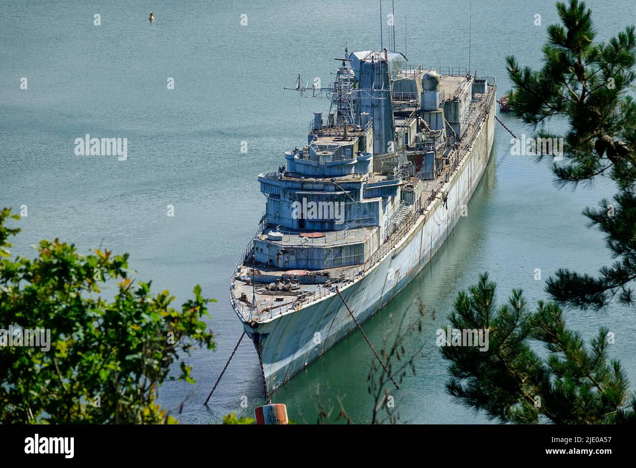 Former frigate Duguay-Trouin, specialised as a submarine hunter, French Navy ship graveyard, Cimetiere des navires de Landevennec in a meander of Stock Photo