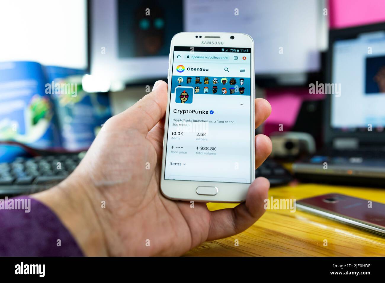 Crypto punks hi-res stock photography and images - Alamy