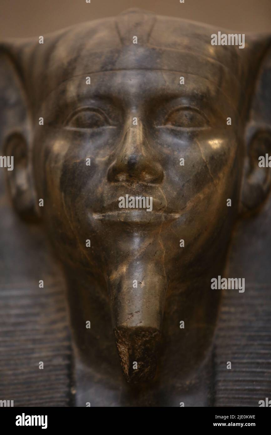 Pieces of the Egyptian Museum Stock Photo Alamy