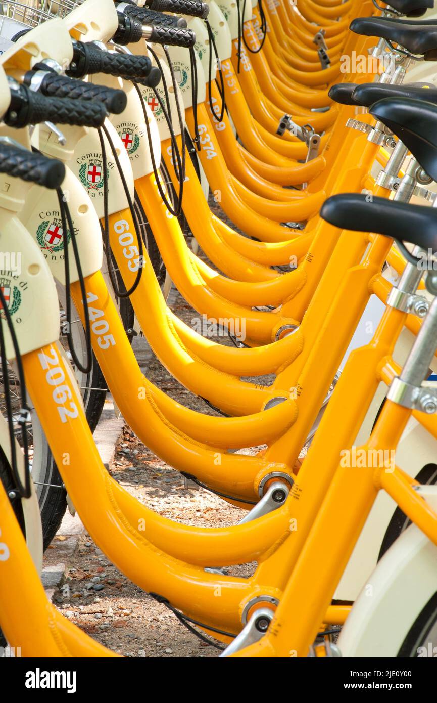 Milan, Bike Milan Stock Photo - Alamy