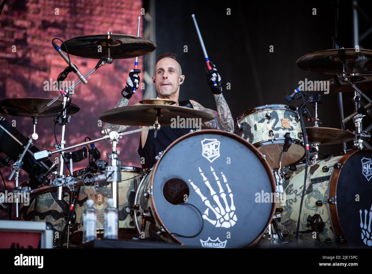 Sum 41 drummer hi-res stock photography and images - Alamy