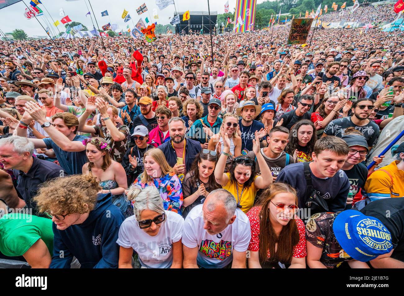 Glastonbury, UK. 24th June, 2022. Wet Leg play the Park Stage to a huge