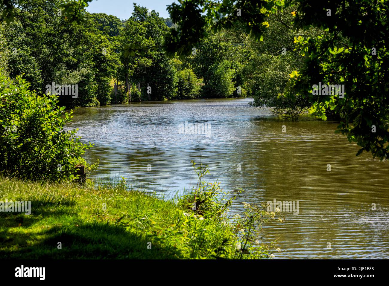 Maidstone kent england river view hi-res stock photography and images ...