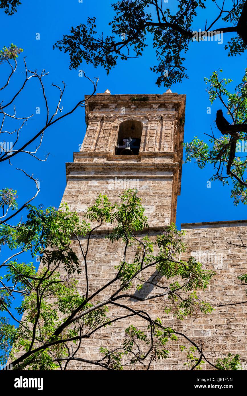 Valencia tower hi-res stock photography and images - Alamy