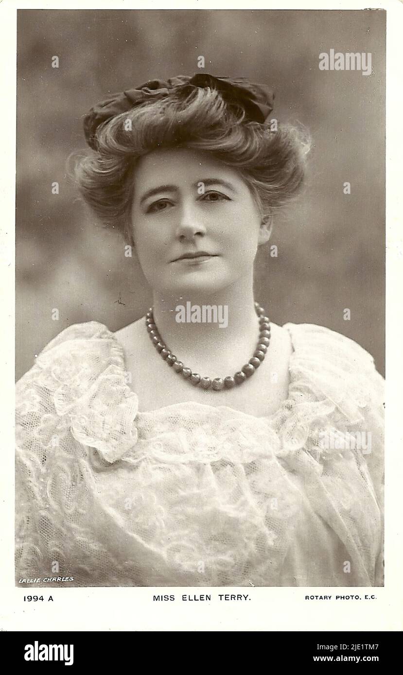 Portrait of Ellen Terry 002 - British stage star of the Victorian and ...