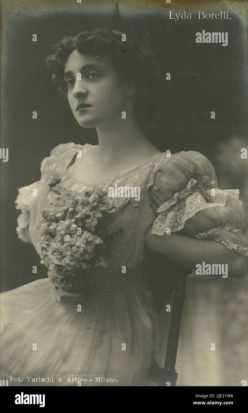 Portrait of Lyda Borelli 004 Italian silent movie era Stock Photo Alamy