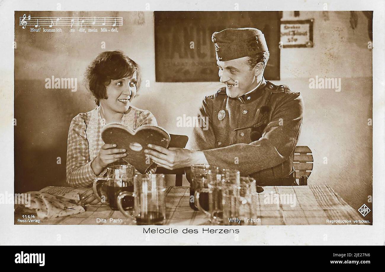 Portrait of Willy Fritsch and Dita Parlo in Melodie des Herzens (1929) 001 - German weimar era cinema (1918 - 1935) Stock Photo