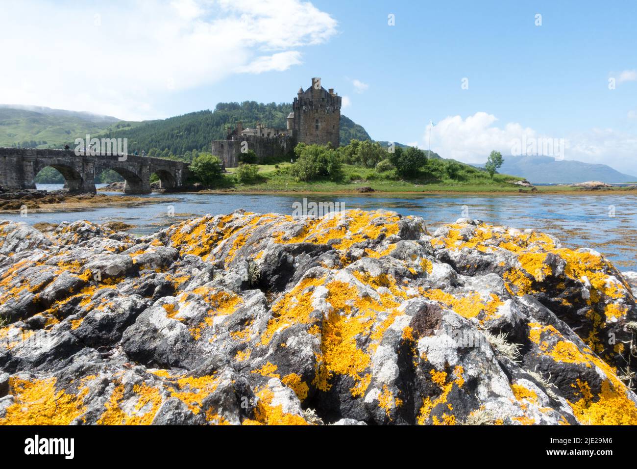 Scotland Eilean Donan Castle in Loch Duich, Highlands, UK Stock Photo