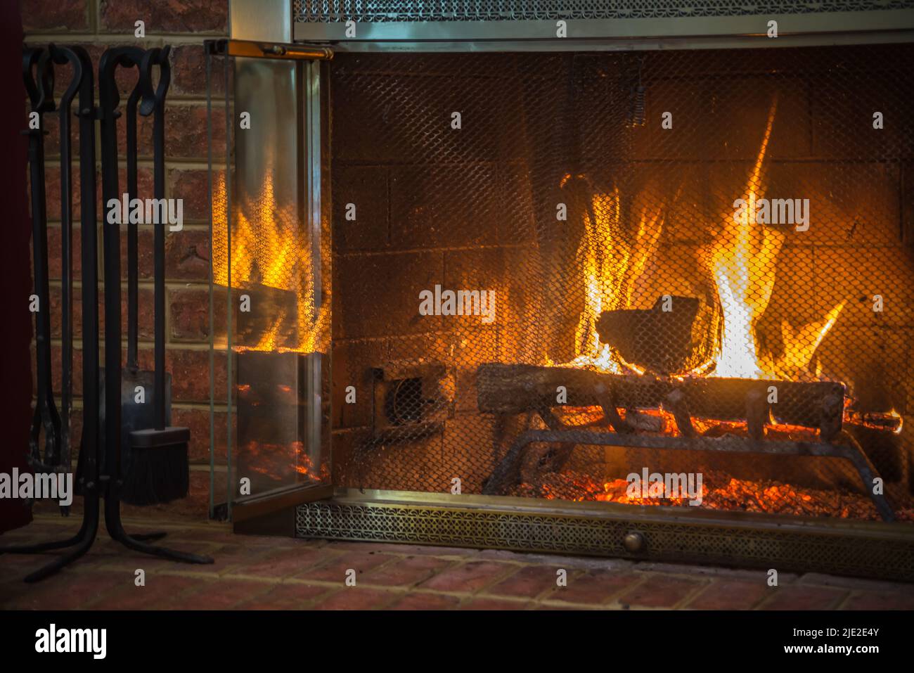 Fireplace brick roaring hi-res stock photography and images - Alamy