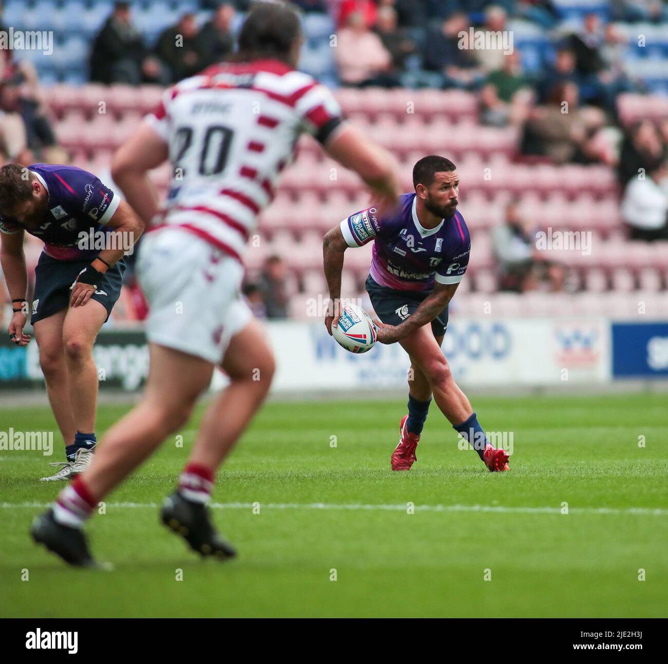 Nathan Peats of Toulouse during the Betfred Super League match between Wigan and Toulouse at the DW Stadium, Wigan on 24 June 2022. Photo by Simon Hall. Editorial use only, license required for commercial use. No use in betting, games or a single club/league/player publications. Credit: UK Sports Pics Ltd/Alamy Live News Stock Photo