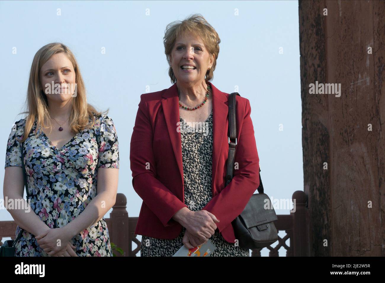 CLAIRE PRICE, PENELOPE WILTON, THE SECOND BEST EXOTIC MARIGOLD HOTEL, 2015 Stock Photo