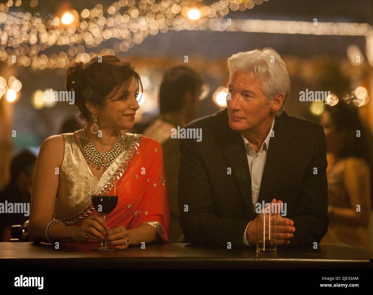 LILLETE DUBEY, RICHARD GERE, THE SECOND BEST EXOTIC MARIGOLD HOTEL, 2015 Stock Photo