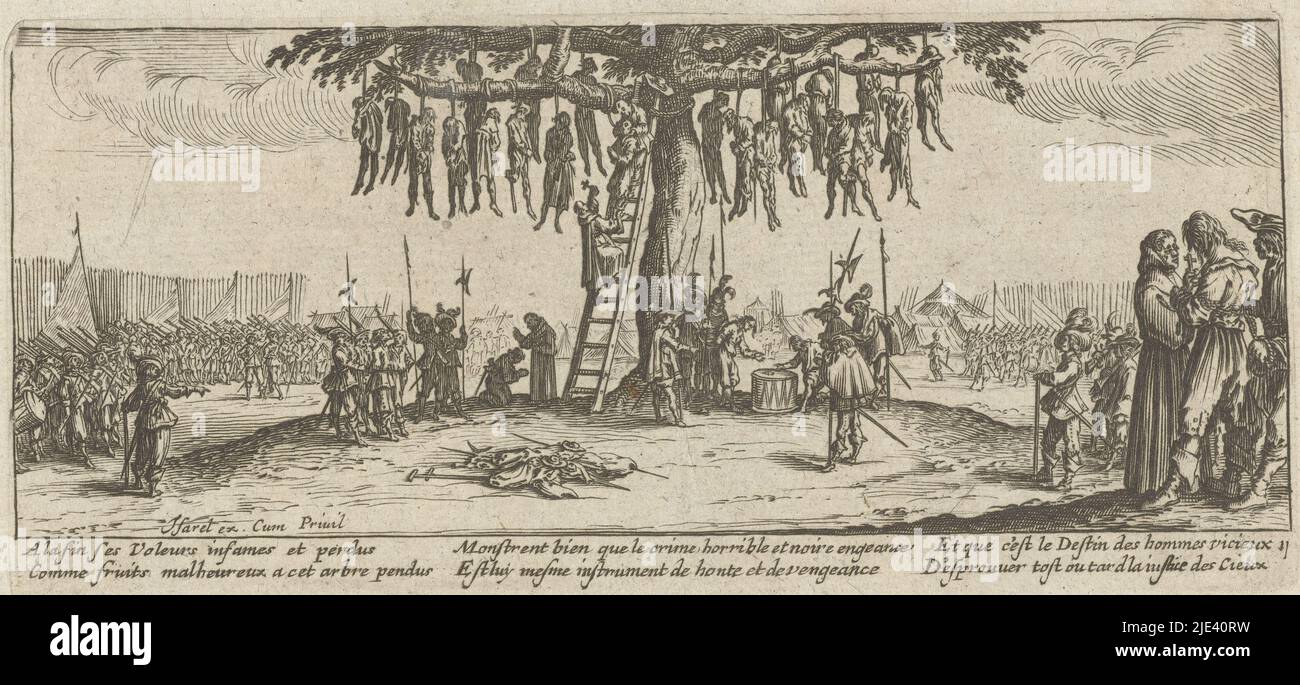 Punishments: hanging, anonymous, after Jacques Callot, 1677 - 1690, In a clearing in an army camp many soldiers are gathered around a large tree from which 21 corpses hang and more executions by hanging will take place. One convict is just being tied to the noose, several others are waiting under the tree for their turn. On the right in the foreground, a condemned man is talking to a clergyman. Below the scene is a six-line French verse. This print is part of a series of 17 (18 including the title print) prints depicting various kinds of misery brought on by warfare., Jacques Callot, print Stock Photo