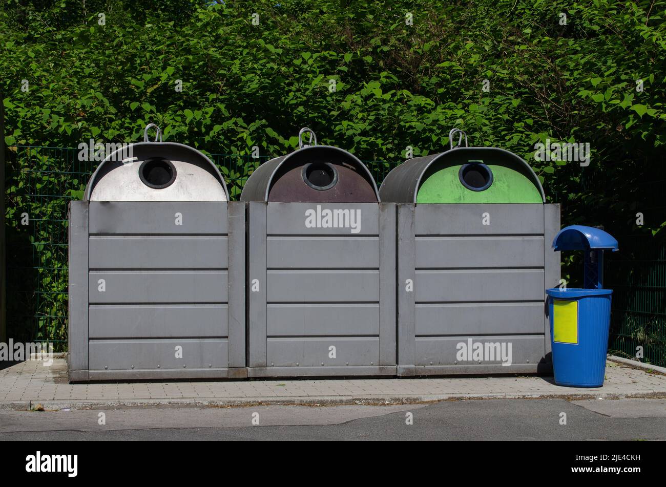Plastic bottle separation recycle bank hires stock photography and images Alamy
