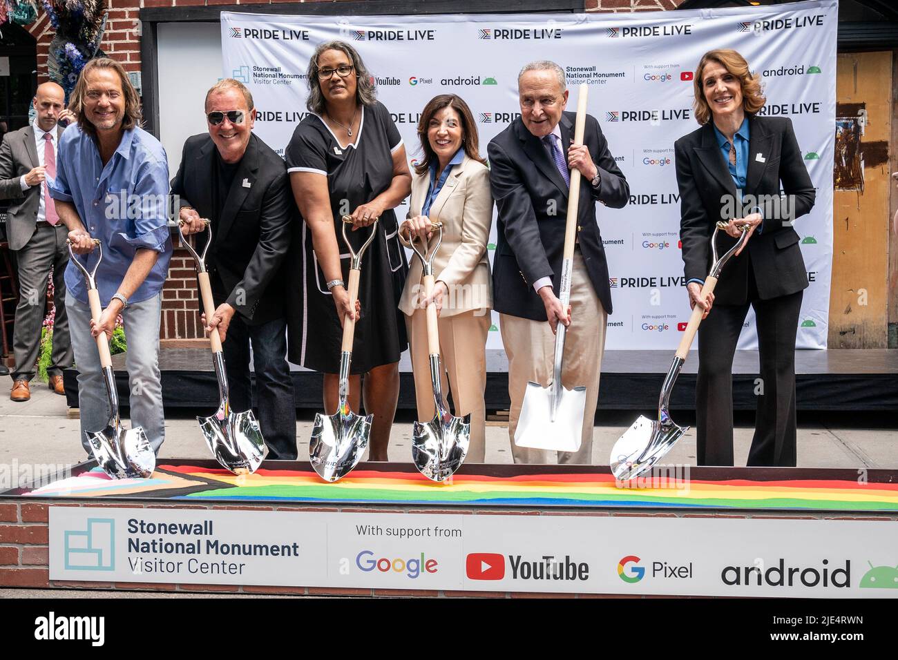 Michael Kors - Thrilling to support the Stonewall National Monument Visitor  Center in New York City!! John-Paul Hayworth, my husband Lance and I, Ann  Marie Gothard, Governor Hochul and Senator Chuck Schumer