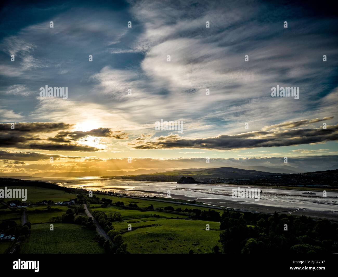 Looking west down the River Clyde from Langbank, Renfrewshire, Scotland, UK Stock Photo