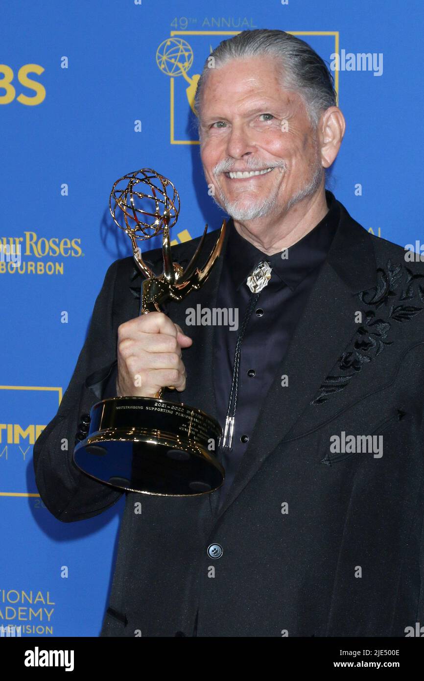 Daytime Emmy Winners 2024 Jeff Kober Lina Shelby