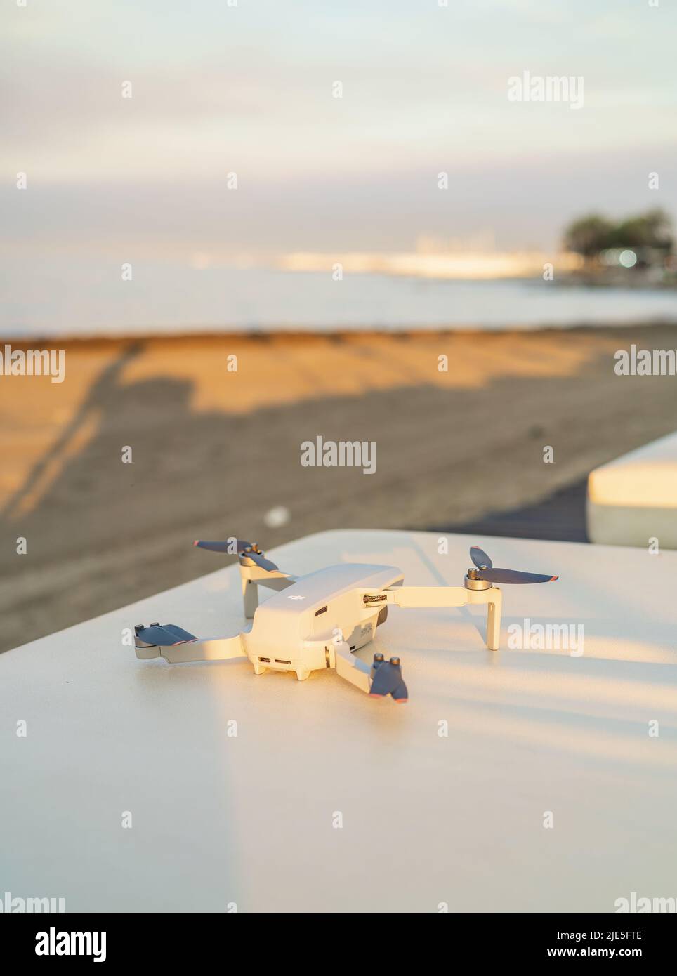 MARBELLA, SPAIN - JUNE 9, 2022: DJI Mavic Mini SE drone ready to fly at  Marbella beach at sunrise Stock Photo - Alamy