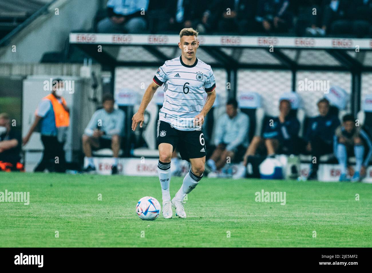 Mönchengladbach, Borussia-Park, 14.06.22: Joshua Kimmich (Germany) am Ball beim Länderspiel zwischen Deutschland vs. Italien.  Foto: pressefoto Mika V Stock Photo