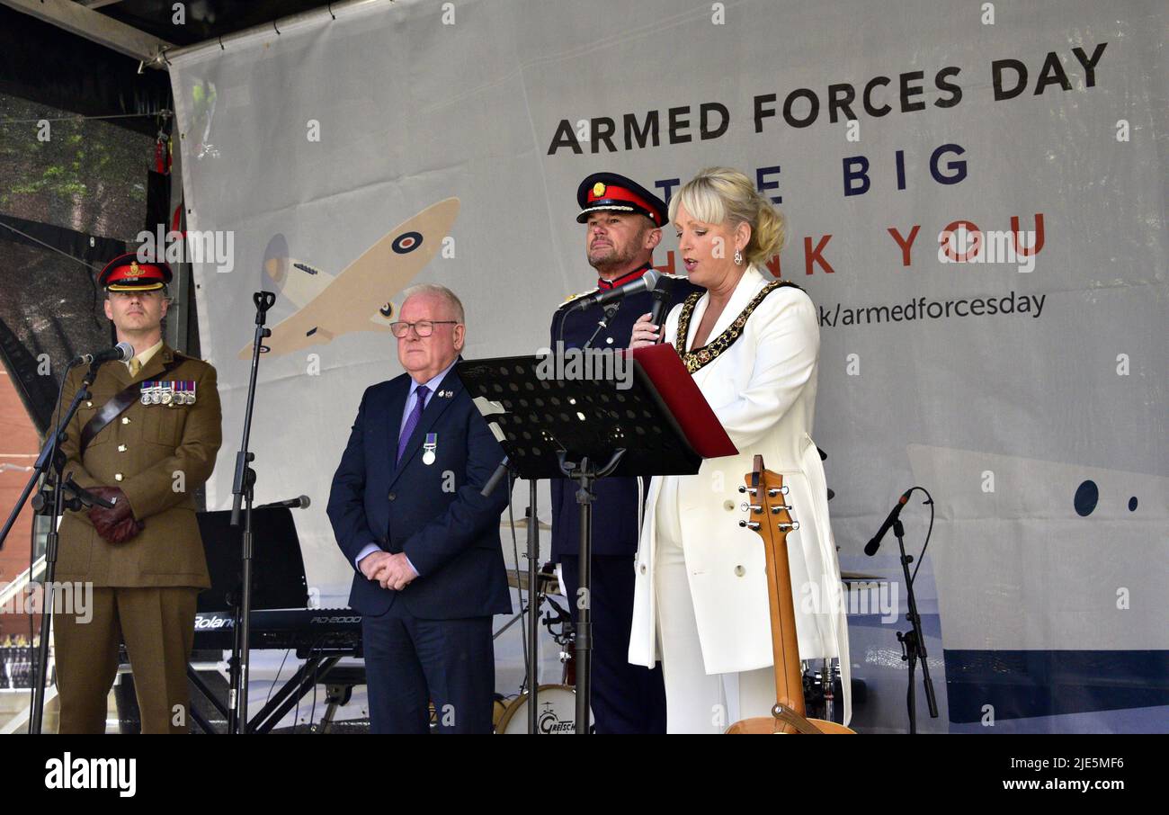 Manchester, UK, 25th June, 2022. Major Andrew McMahon, Councillor Tommy Judge, Councillor Donna Ludford (the Lord Mayor of Manchester), and Carl Austin Behan, (Deputy Lieutenant of the County of Greater Manchester, representing Sir Warren Smith). Armed Forces Day is celebrated in St Peter's Square, Manchester, England, United Kingdom, British Isles.  Credit: Terry Waller/Alamy Live News Stock Photo