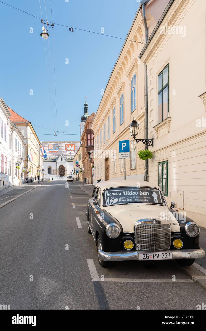 ZAGREB, CROATIA - JULY 29, 2021: Busy Streets Of Downtown Zagreb City, People On Some Of The Most Important Landmark Avenues And Streets Stock Photo