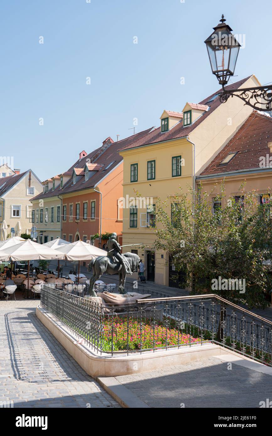 ZAGREB, CROATIA - JULY 29, 2021: Busy Streets Of Downtown Zagreb City, People On Some Of The Most Important Landmark Avenues And Streets Stock Photo