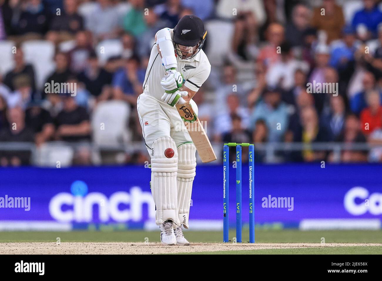 Leeds, UK. 25th June, 2022. Tom Latham of New Zealand in action during the game in Leeds, United Kingdom on 6/25/2022. (Photo by Mark Cosgrove/News Images/Sipa USA) Credit: Sipa USA/Alamy Live News Stock Photo
