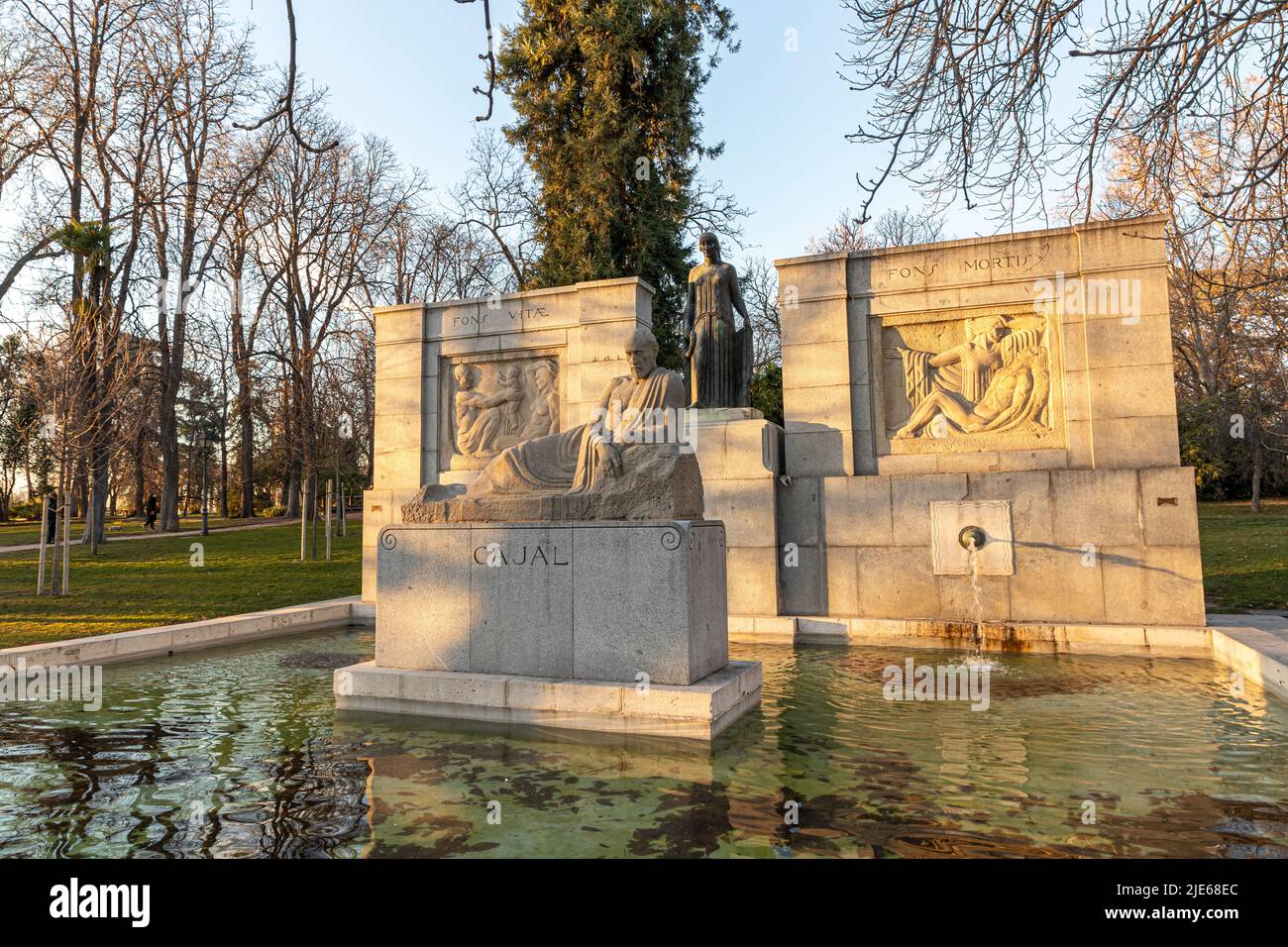 Madrid, Spain. Monument to Santiago Ramon y Cajal, Spanish neuroscientist, specialized in neuroanatomy and central nervous system, in Parque El Retiro Stock Photo